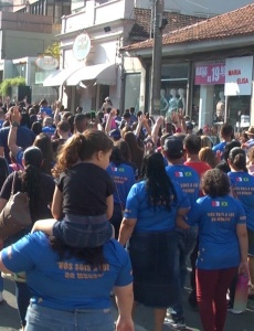 1ª Marcha para Jesus é realizada em Pará de Minas e garante bom público