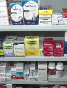 Medicamentos sofrem reajuste de preços e consumidores passam aperto na hora das compras