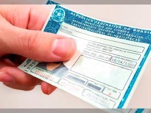 Processos para a emissão de CNH passam a ser 100% digitalizados em Minas
