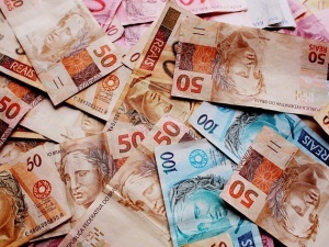 Banco Central define limite para tarifas entre registradoras de recebíveis de cartões