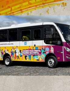 Pará de Minas recebe novo ônibus para transporte de usuários da saúde pública