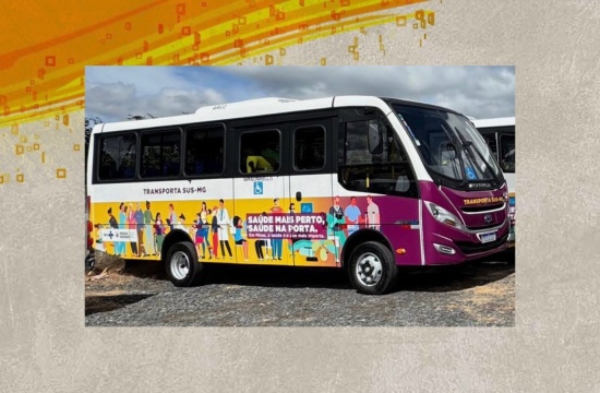 Pará de Minas recebe novo ônibus para transporte de usuários da saúde pública