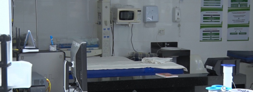 Mulher é impedida de realizar exame no Hospital de Pará de Minas por falta de equipamento adequado
