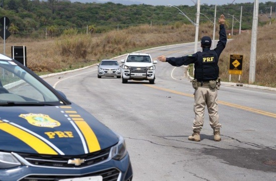 Polícia Rodoviária Federal promove operação especial para o feriado de Tiradentes
