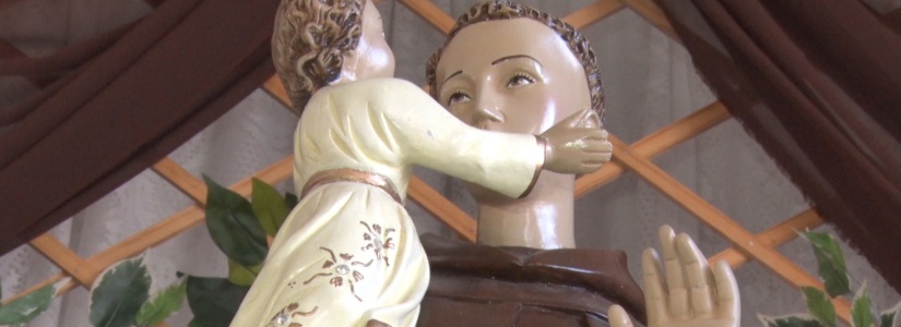 Oração, quermesse e show marcam a celebração do Dia de Santo Antônio