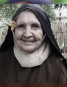 Despedida de Irmã Gertrudes emociona amigos e católicos