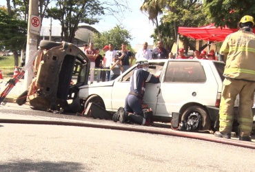 Corpo de Bombeiros de Pará de Minas promove simulado de resgate como parte da conscientização do “Maio Amarelo”