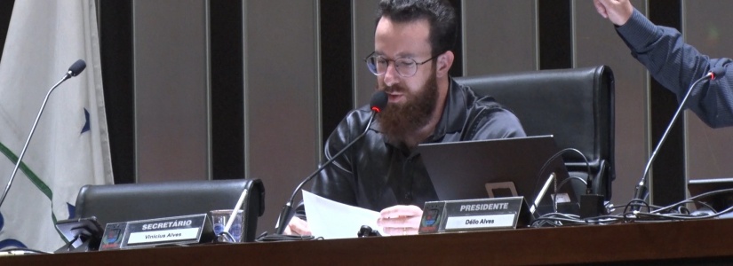 Vereador Vinícius Alves se manifesta a respeito do assunto da cassação do mandato de Márcia Marzagão