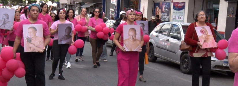 Caminhada “Outubro Rosa” alerta sobre prevenção ao câncer de mama