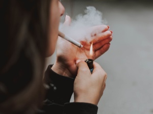 Tabagismo custa cinco vezes mais ao Brasil do que a indústria do fumo arrecada