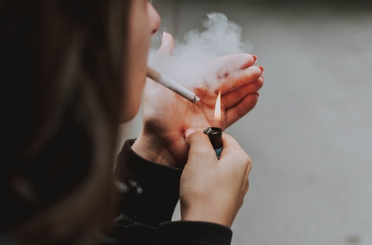 Tabagismo custa cinco vezes mais ao Brasil do que a indústria do fumo arrecada
