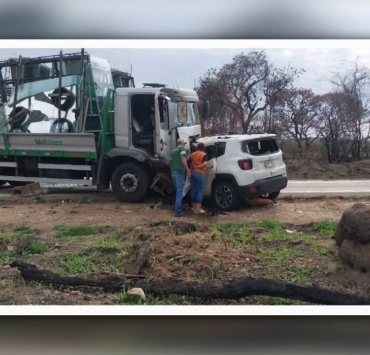 Duas pessoas morrem e duas ficam gravemente feridas em acidente entre Pequi e São José da Varginha