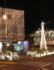 Ascipam promove concurso para premiar as melhores vitrines de Natal