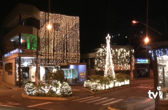 Ascipam promove concurso para premiar as melhores vitrines de Natal