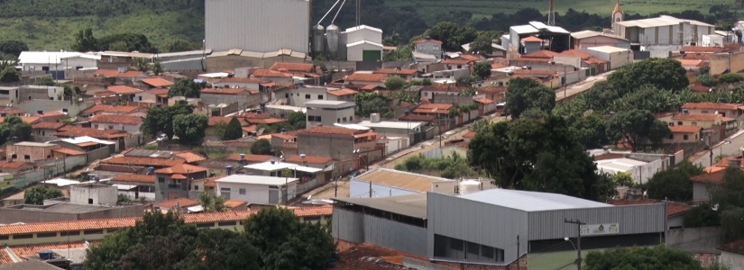 Prefeitura promove mais um mutirão de limpeza nesta sexta-feira em bairros endêmicos de Pará de Minas