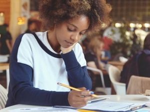 Pré-inscrição automática no Enem 2025 vai facilitar participação de alunos do ensino público