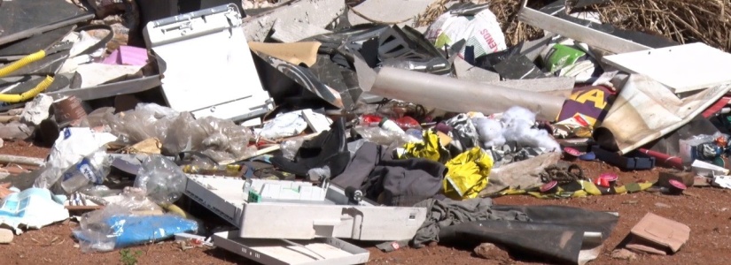 Descarte irregular de lixo próximo à UPA preocupa setores da Saúde de Pará de Minas