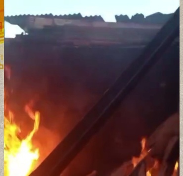 Homem morre após teto desabar durante incêndio em uma casa no bairro Nossa Senhora das Graças