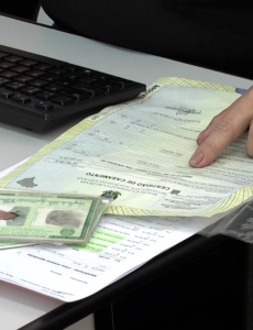 Vereadora cobra agilidade nos atendimentos para emissão de carteiras de identidade em Pará de Minas