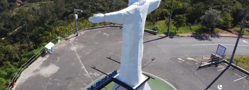 Principal ponto turístico de Pará de Minas, Cristo Redentor completa 60 anos