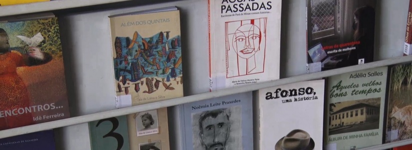 Dia do Bibliotecário é celebrado com abertura de exposição sobre escritoras de Pará de Minas